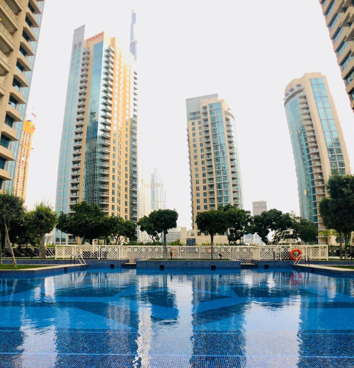 Luxury 2Br Downtown Apt With Burj Khalifa Views Dubai Dış mekan fotoğraf