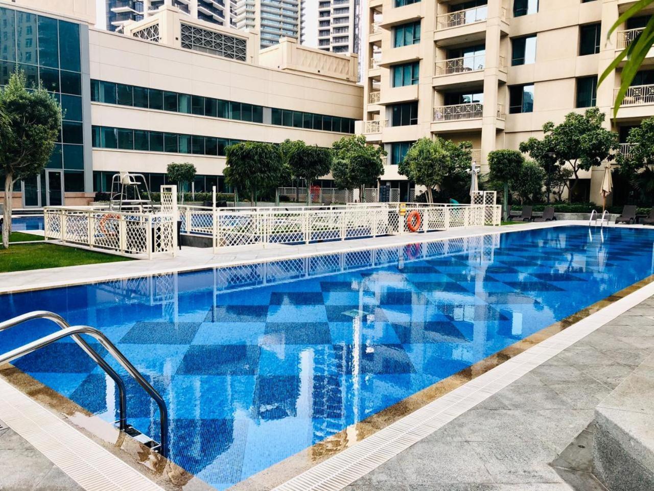 Luxury 2Br Downtown Apt With Burj Khalifa Views Dubai Dış mekan fotoğraf