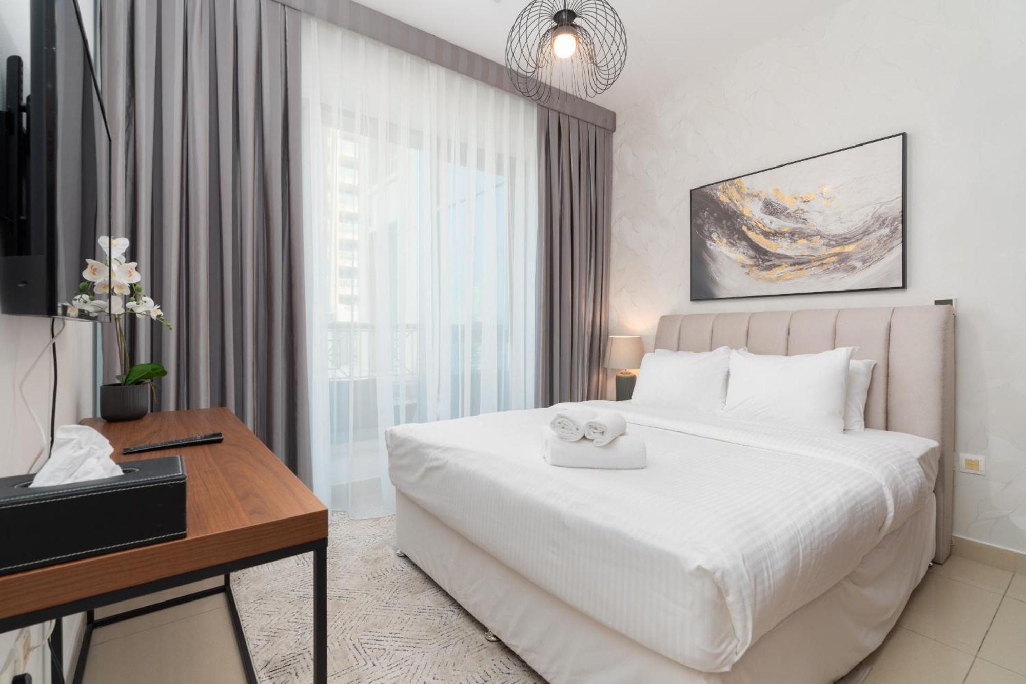 Luxury 2Br Downtown Apt With Burj Khalifa Views Dubai Dış mekan fotoğraf